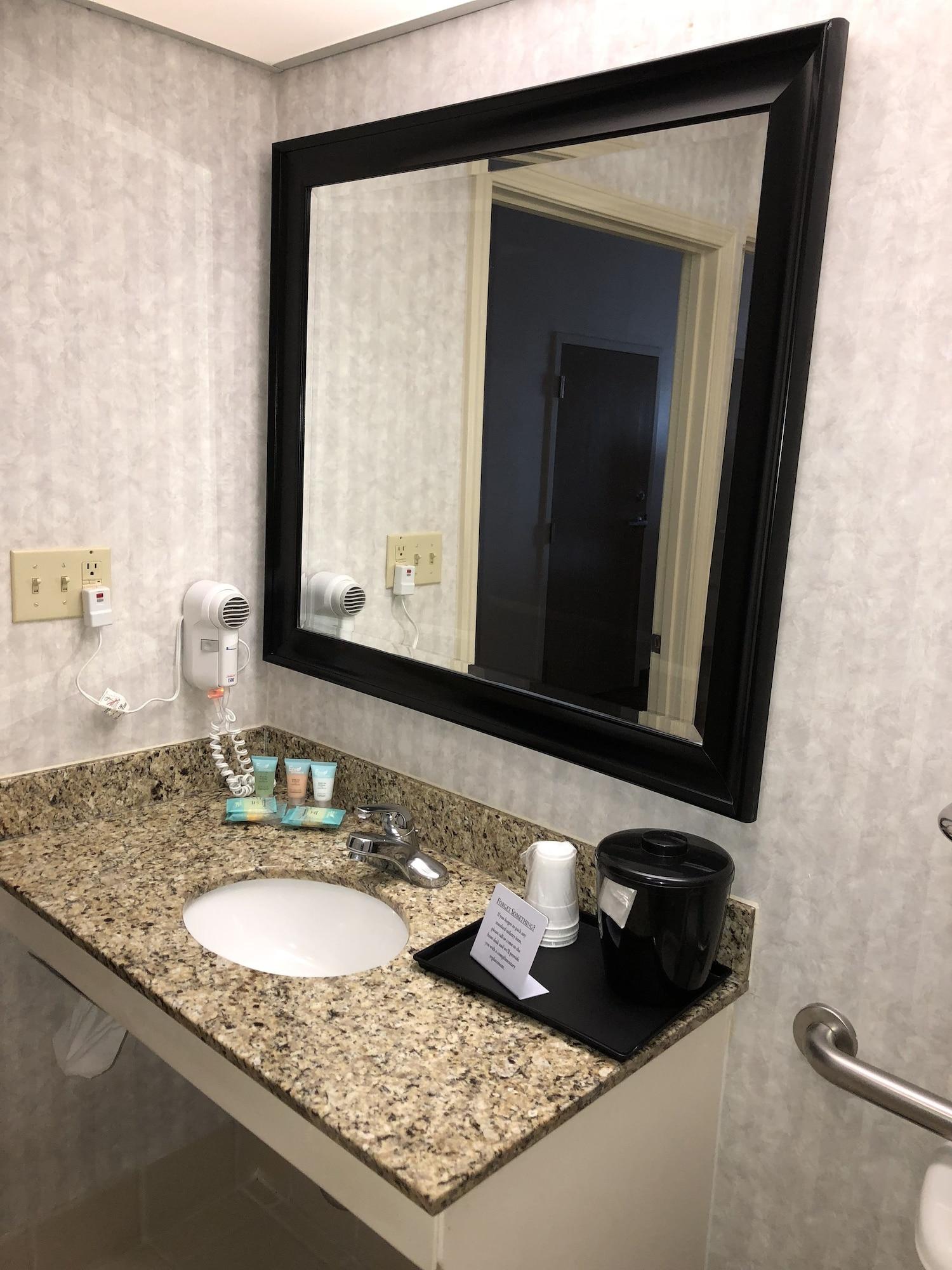 Millennium Inn Ellisville Buitenkant foto