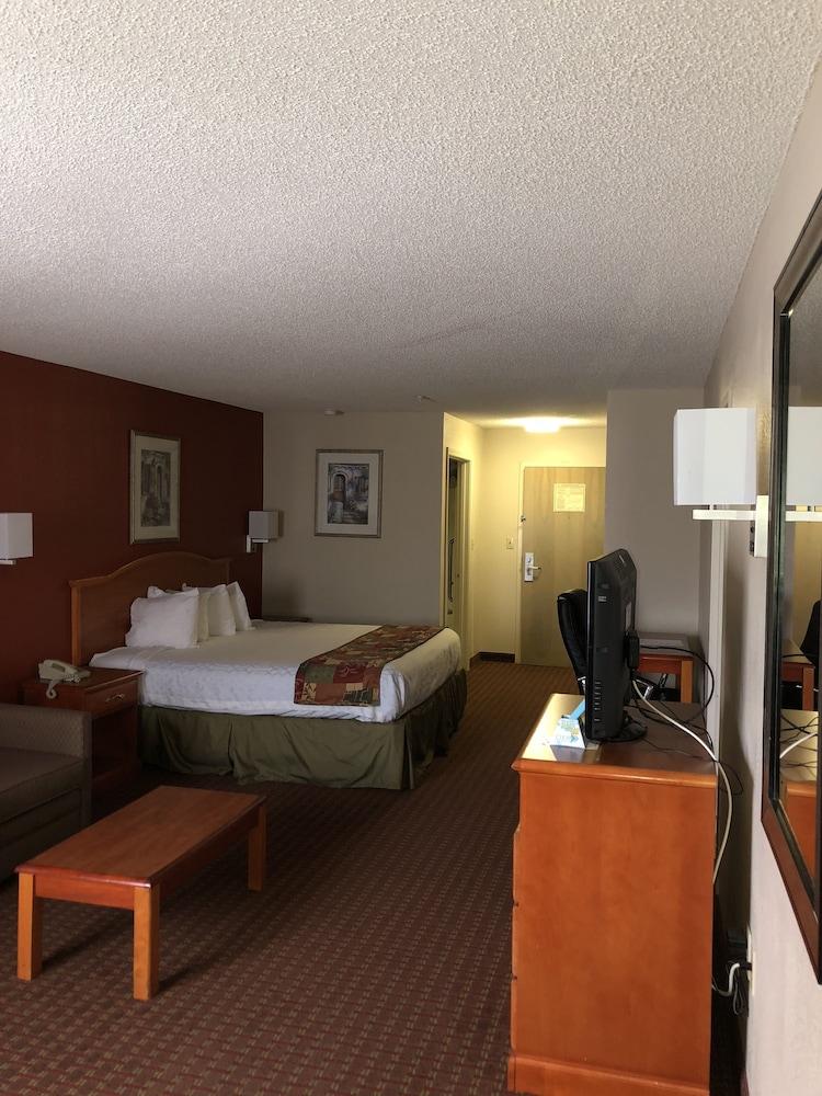 Millennium Inn Ellisville Buitenkant foto