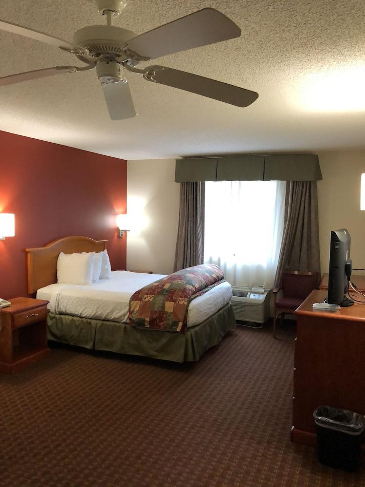 Millennium Inn Ellisville Buitenkant foto