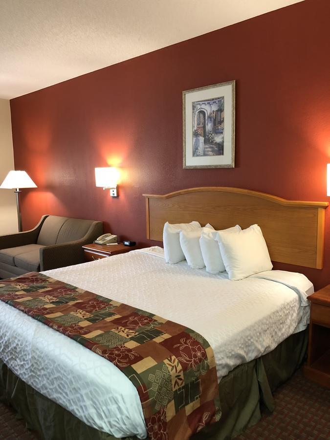 Millennium Inn Ellisville Buitenkant foto