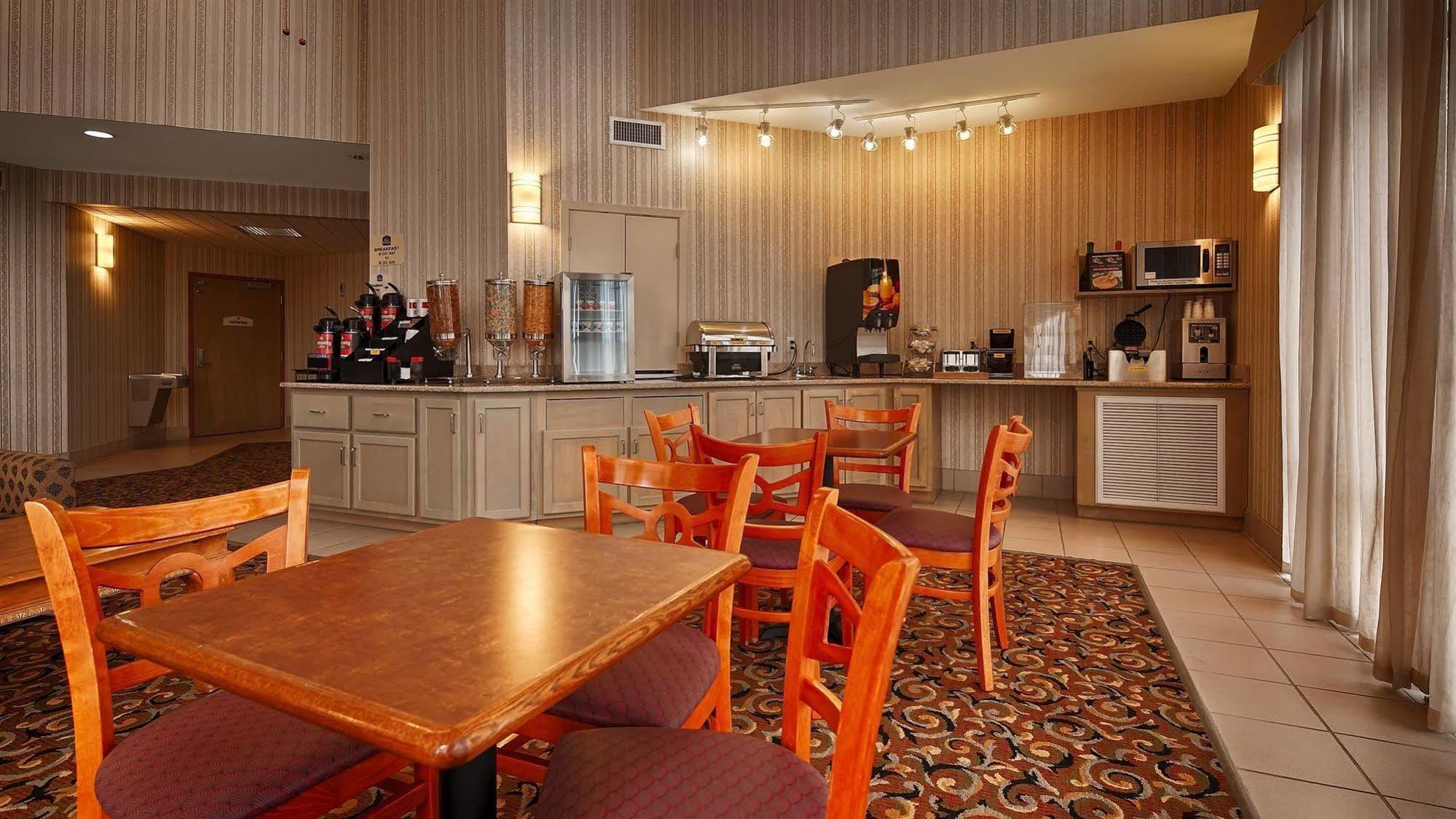 Millennium Inn Ellisville Buitenkant foto
