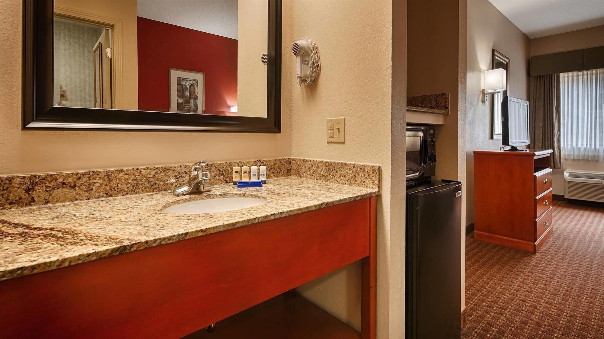 Millennium Inn Ellisville Buitenkant foto