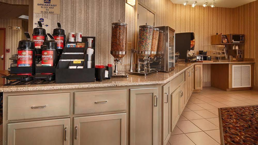Millennium Inn Ellisville Buitenkant foto